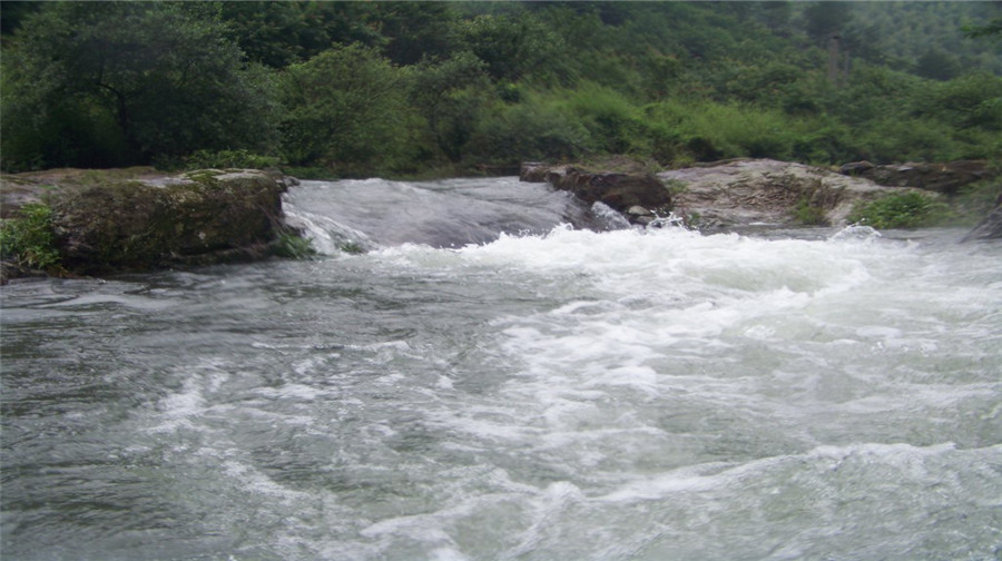 南山激情皮筏漂流、古溉山生态园提子采摘、竹茗仙境一日